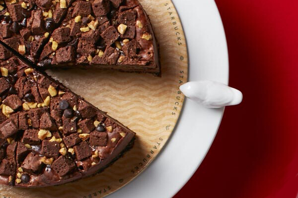 Chocolate Fudge Cheesecake, P140 for a slice; P1,550 for whole cake. A runner-up for favorite Christmas 2016 Starbucks food item, this dark chocolate cheesecake is loaded with chocolate fudge bar, roasted walnuts, and chocolate chips.