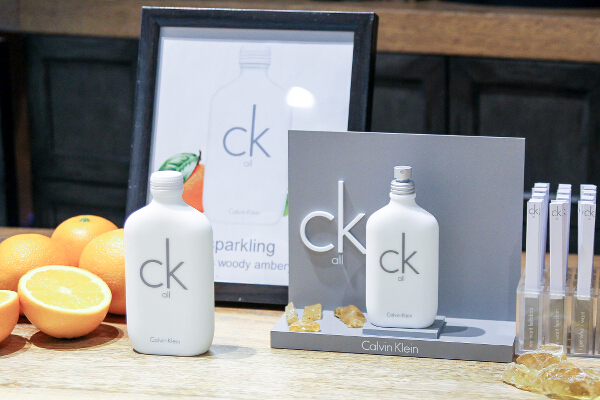 Noord gebaar Schuldenaar CK All: Calvin Klein launches new iconic scent over 20 years after CK One |  TRIXIE REYNA