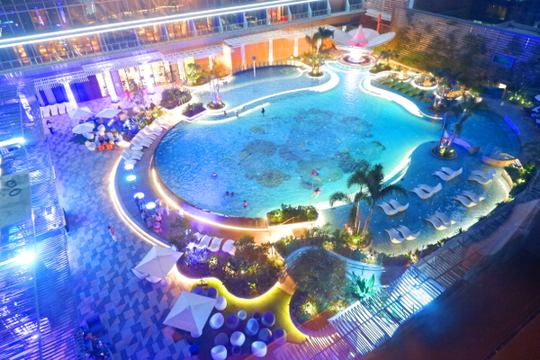 Hilton Pool View Night
